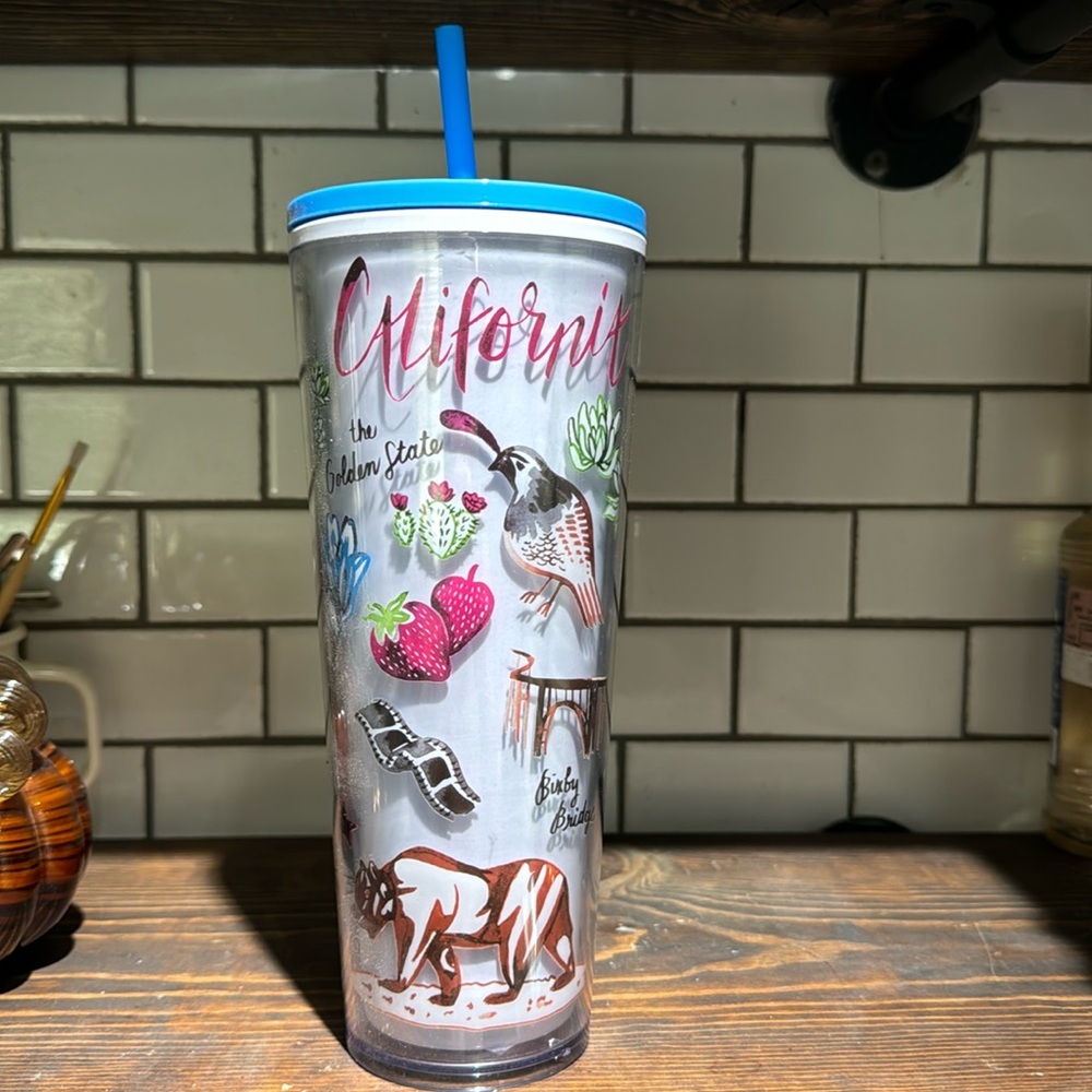 NWT Starbucks “Been there” series California 24 oz iced tumbler